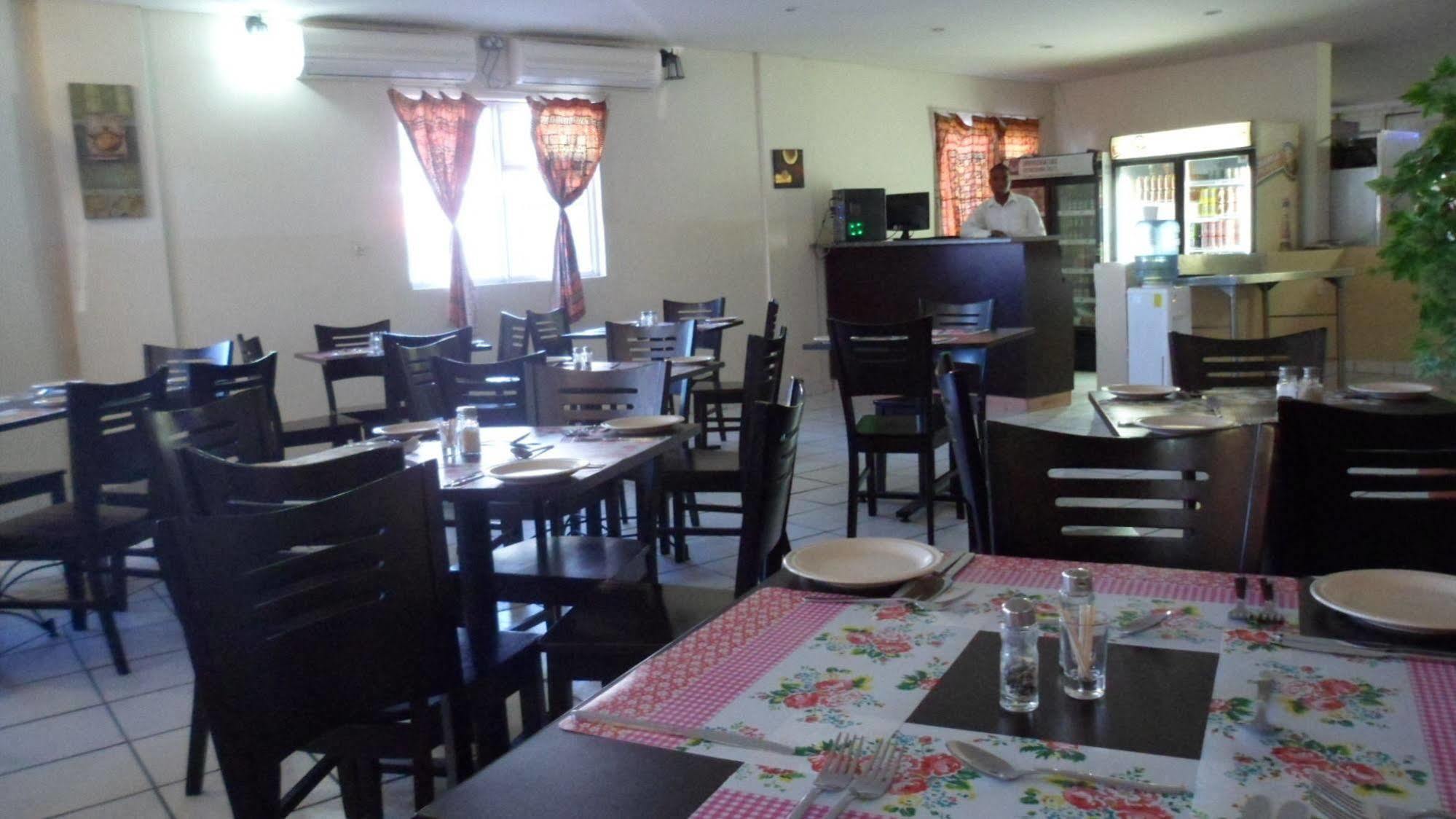 Centre Lodge Μαούν Εξωτερικό φωτογραφία